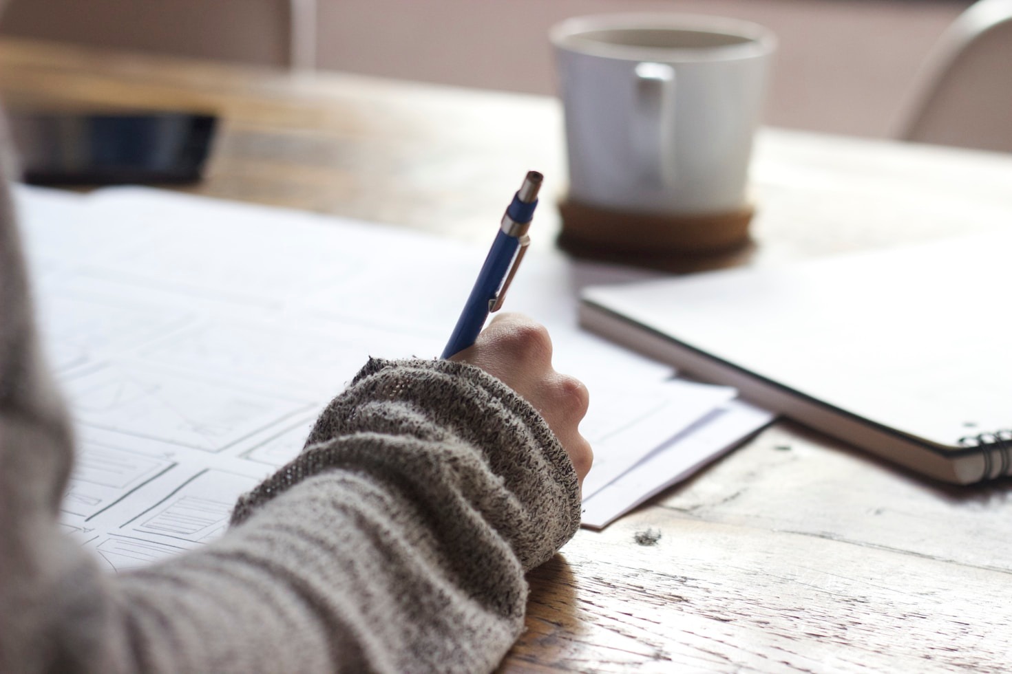 Steps to Monitor Expenses and Stay on Track
